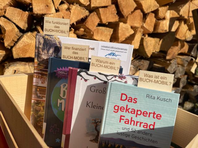 Bücherkiste fürs Fahrrad